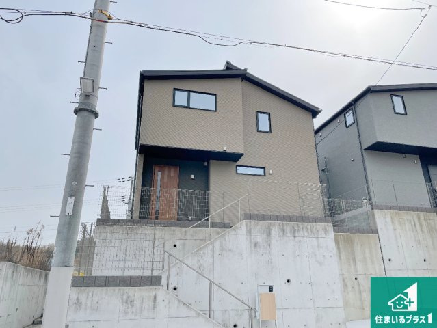 神戸市北区山の街　新築一戸建ての外観|安心の10年保証！外観を美しく保ち、雨水で汚れを落とします！気になることがありましたら、お気軽にお問い合わせください！