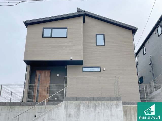 神戸市北区山の街　新築一戸建ての外観|お客様に長く安心して住んでいだだける事にこだわった家づくり！住んでからのアフターサービスにもしっかりと取り組んでいます！