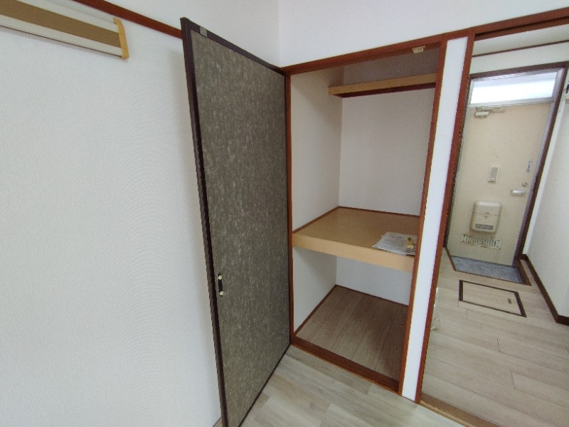 ヴィラ百々の収納|別部屋イメージ