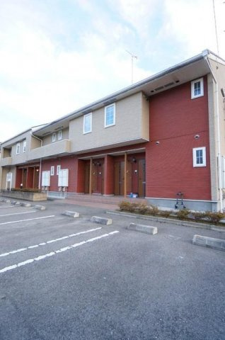 マーベラスＢの駐車場