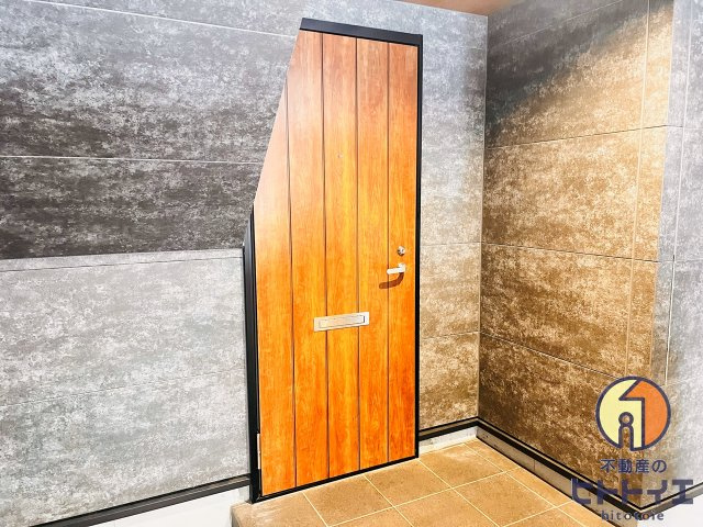 GRAND GRAGEのエントランス