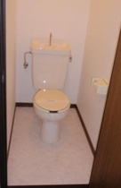 清潔感のあるトイレです