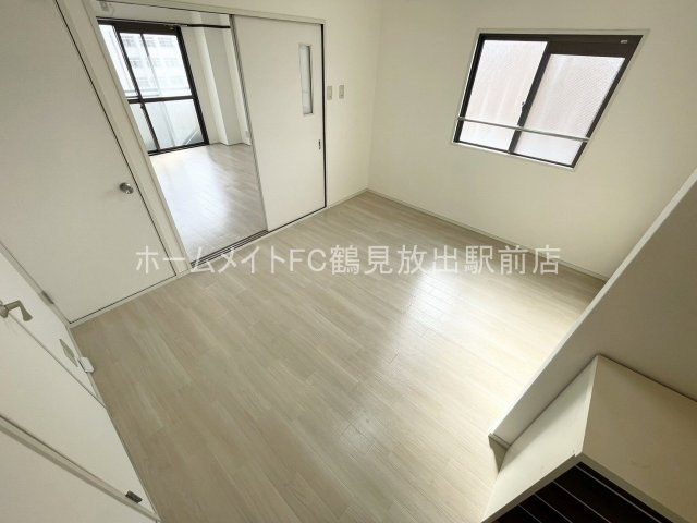 大阪市城東区永田３丁目の賃貸マンションの居間・リビング