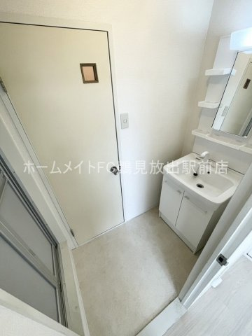 大阪市城東区永田３丁目の賃貸マンションの洗面所