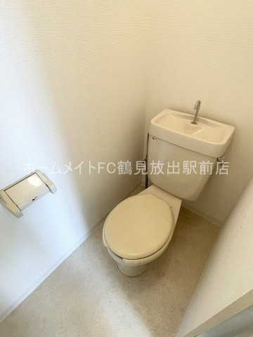 大阪市城東区永田３丁目の賃貸マンションのトイレ
