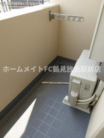 大阪市城東区放出西２丁目の賃貸マンションのバルコニー