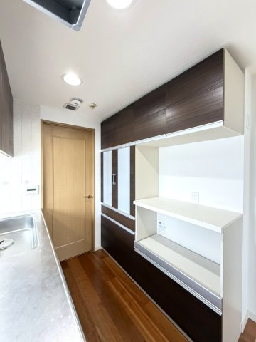 ヴェルビュ天神山公園のキッチン