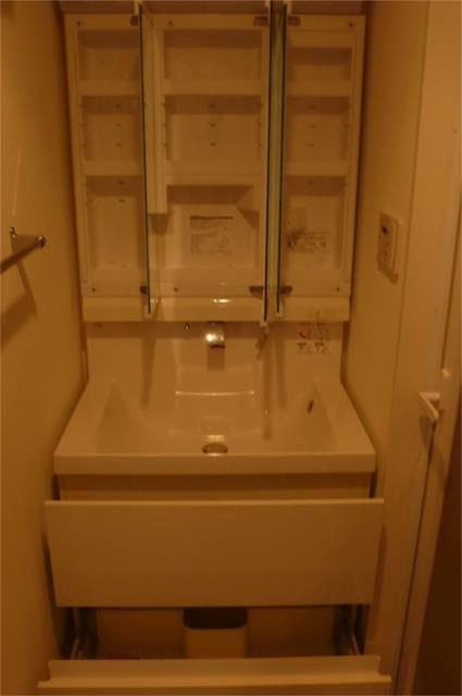 ミュージョンの洗面所