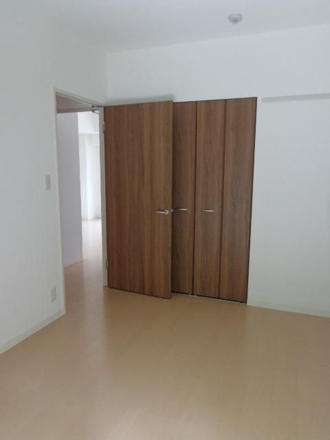 ミュージョンの洋室