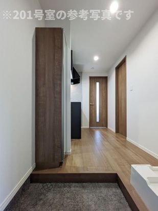 キャメル川口芝富士の玄関