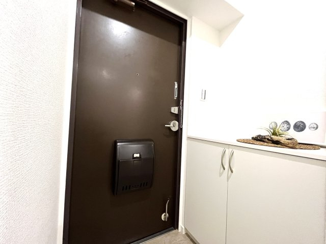 チサンマンション小笹の玄関|
シューズボックス付きなので付きなので玄関をきれいに保てます☆靴が多い方も収納場所には困りません☆