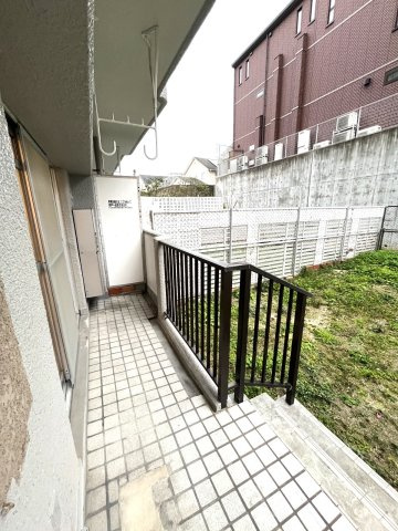 チサンマンション小笹のバルコニー|南向き、陽当たりがいいので洗濯物良く乾きそうです☆