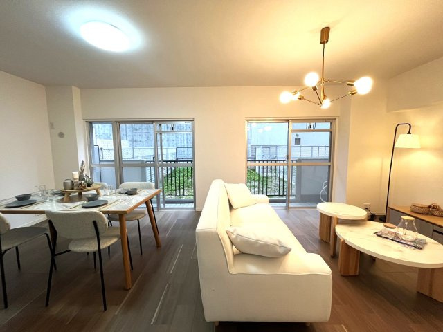 チサンマンション小笹の居間・リビング|
落ち着ける空間で家族の会話も広がりそうです♪