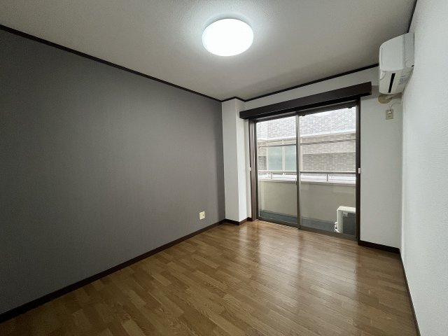 中央ハイツの洋室|※ベッドはありません