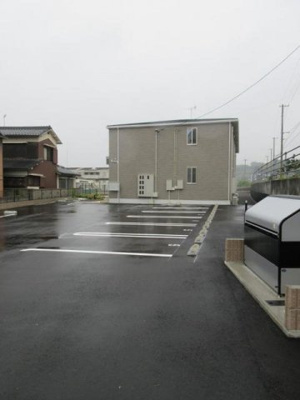 【駐車場】 | ファースト　ステップ