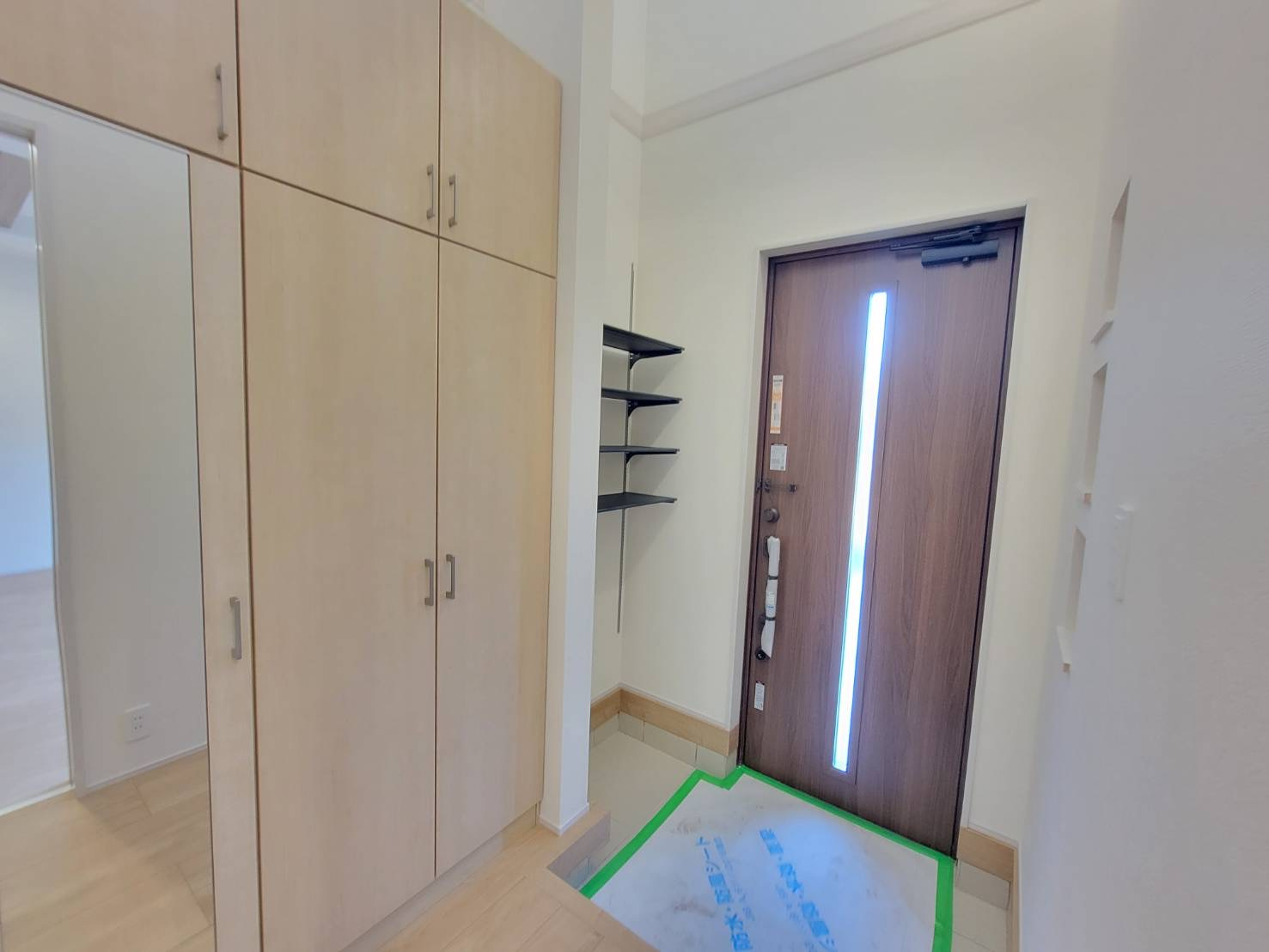  の前面道路含む現地写真|〇4号棟〇
3（4）LDK+S+ビルトインガレージ1台+屋外カースペース1台
※2026年4月撮影