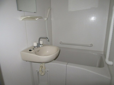 【浴室】 | レオネクストアビイロード