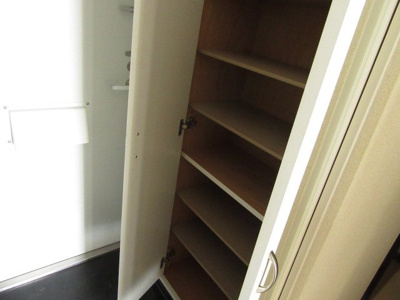 【その他】 | レオネクストアビイロード | シューズBOX