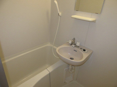 【浴室】 | レオパレスサルーテ