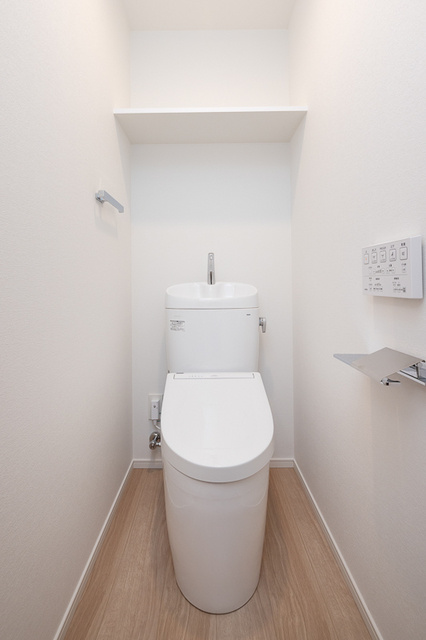 ＲＪＲプレシア東十条ガーデンのトイレ|※写真は同タイプ住戸（反転タイプ）です。