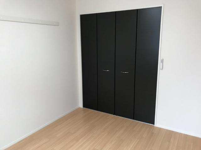 加古川市加古川町稲屋のアパートの内装|洋室