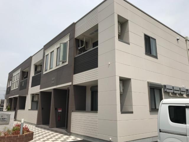 加古川市加古川町稲屋のアパート