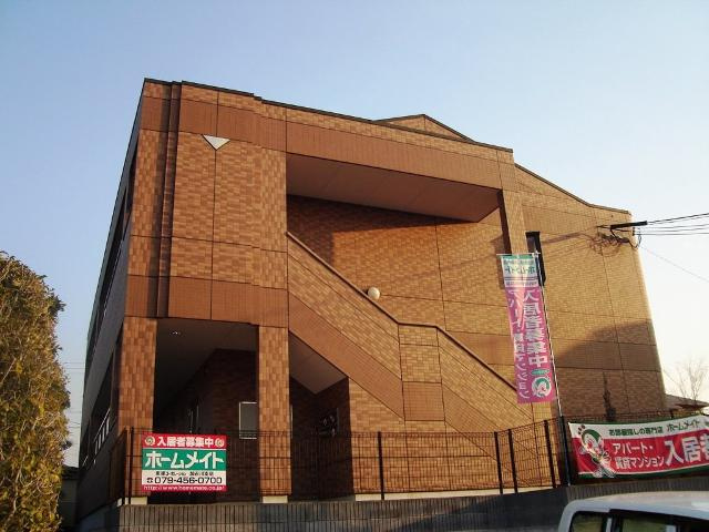 加古川市野口町長砂のアパートの外観|外観写真（昼）