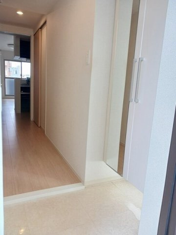 グランクリュ佐古　ＷＥＳＴの玄関