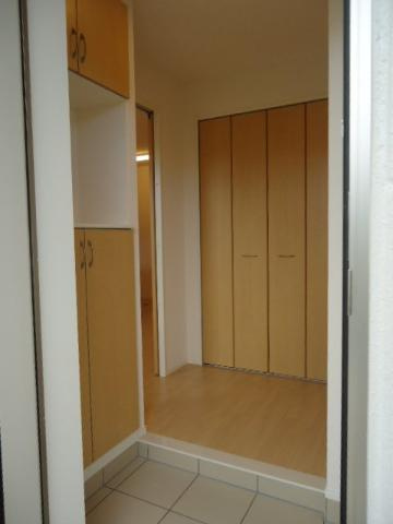 加古川市加古川町中津のアパートの玄関|玄関