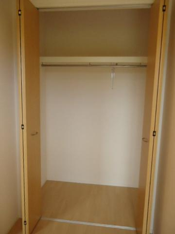 加古川市加古川町中津のアパートの収納|玄関収納