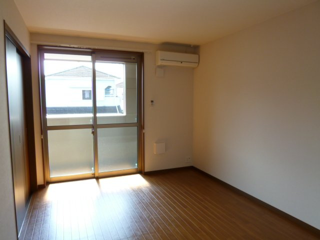 加古川市野口町二屋のアパートの居間・リビング|リビング（イメージ）