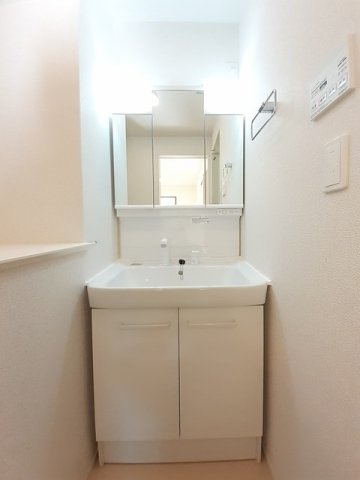 エルハーベン幟町の洗面所