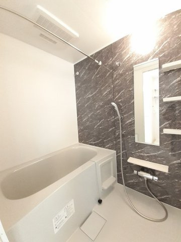 エルハーベン幟町の浴室