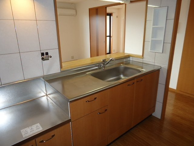 加古川市尾上町安田のアパートのキッチン|キッチン