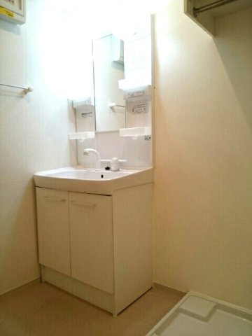 クラール名東イースト　Ｂの洗面所