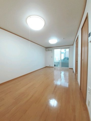 ネムス　Ｃの内装