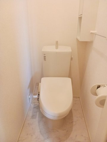 エヴェリーナⅢのトイレ