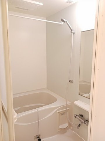 エヴェリーナⅢの浴室