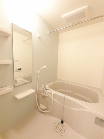 クラール名東　Ｂの浴室