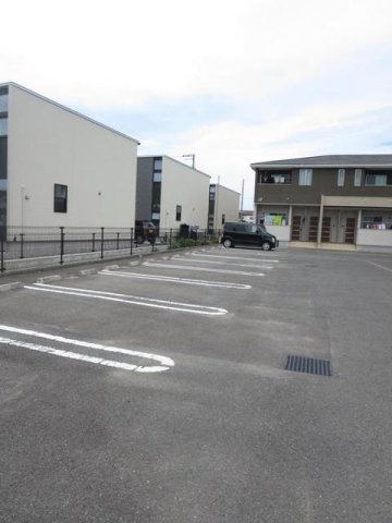 藍らんどこくふＢの駐車場