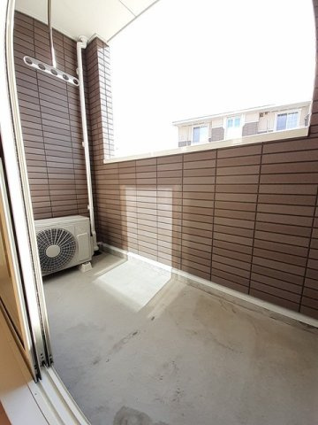 ロータス南島田Ｄのバルコニー