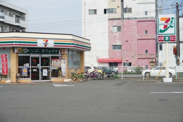 ロータス南島田Ｄの周辺|セブンイレブン鮎喰町店さんまで750m