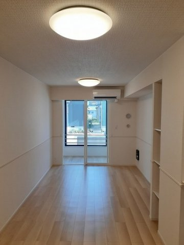 エクセレント　ヴィラ　Ⅱの居間・リビング|ゆったりとしたリビングです