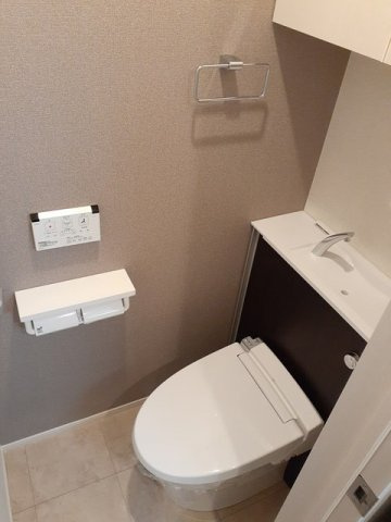 エクセレント　ヴィラ　Ⅱのトイレ|落ち着いたトイレです