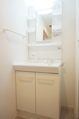 リブリ・サンフラワー14の独立洗面台|忙しい朝には欠かせない洗面所です