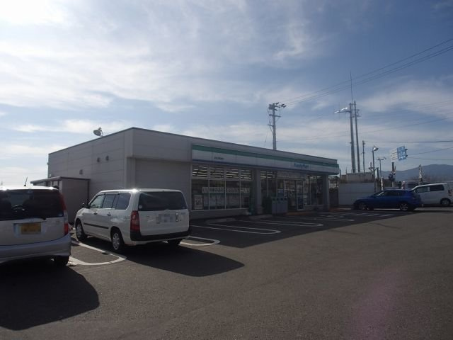 ベルメゾン法花の周辺|ファミマ法花大橋北店さんまで650m