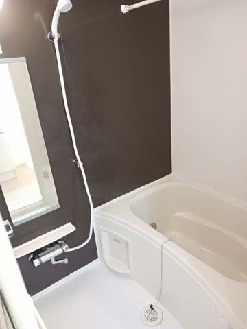 コッティ　クワハラⅡの浴室