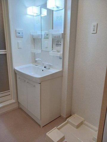 クラール南庄町　Ｂの洗面所