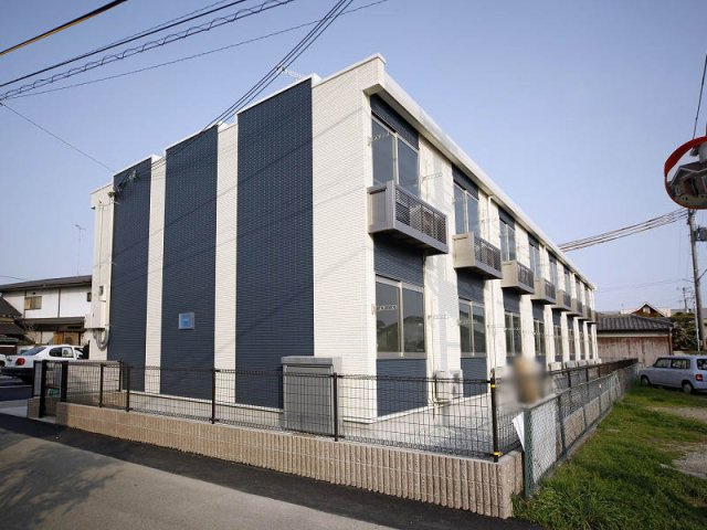 加古川市平岡町二俣のアパート