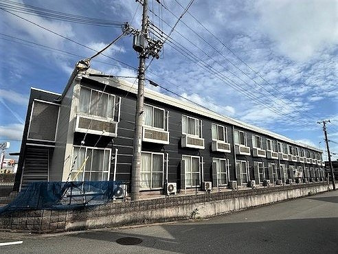 加古川市別府町本町２丁目のアパートの外観